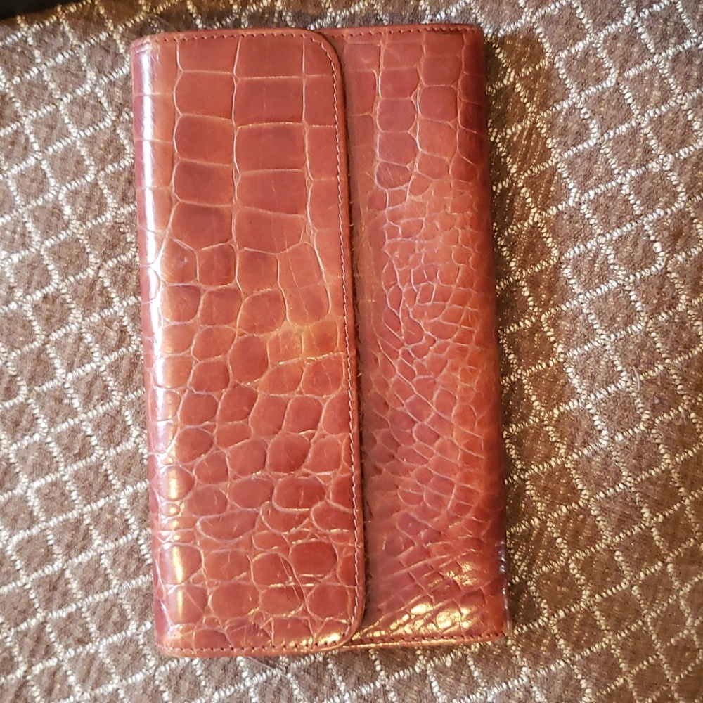 Woman's Talbots Wallet...Rust Color...Free Shippi… - image 7